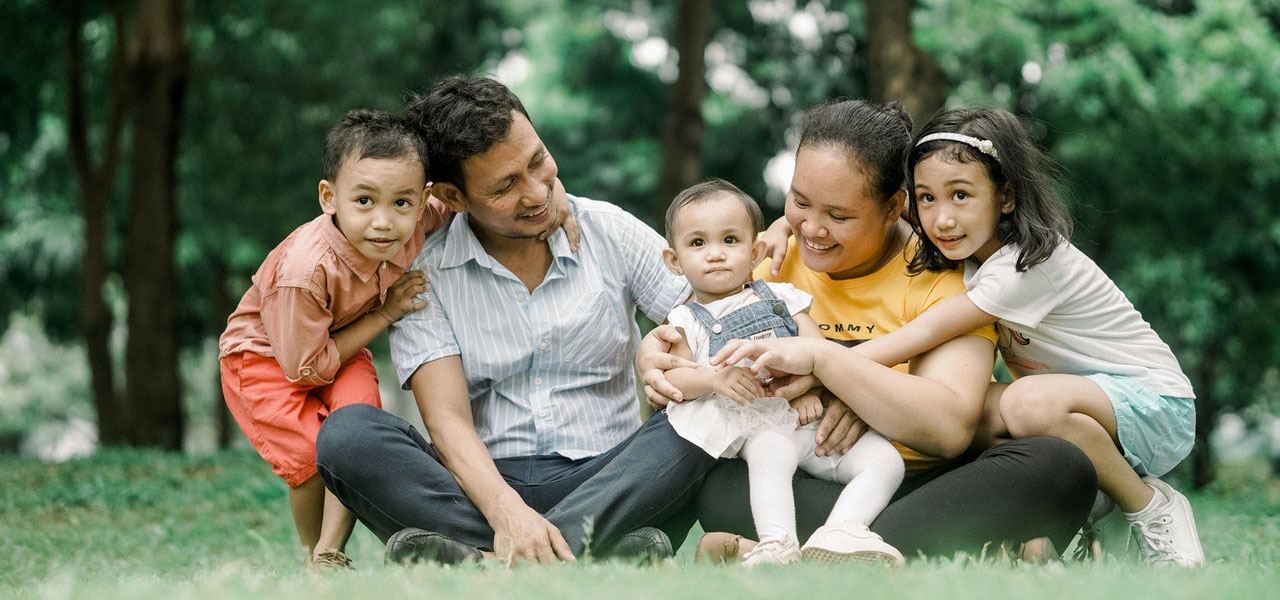 Green card holders hav the ability to petition for spouses and unmarried children to also become permanent residents in the United States